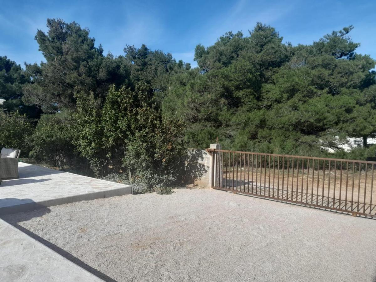 Caliente Apartments Vir A Екстериор снимка